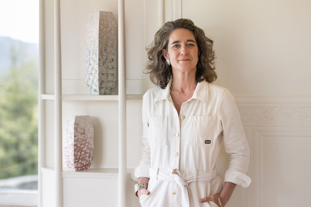 Edinburghbased ceramic artist Frances Priest celebrates 25 years of work with an exhibition the iconic Blackwell  the...